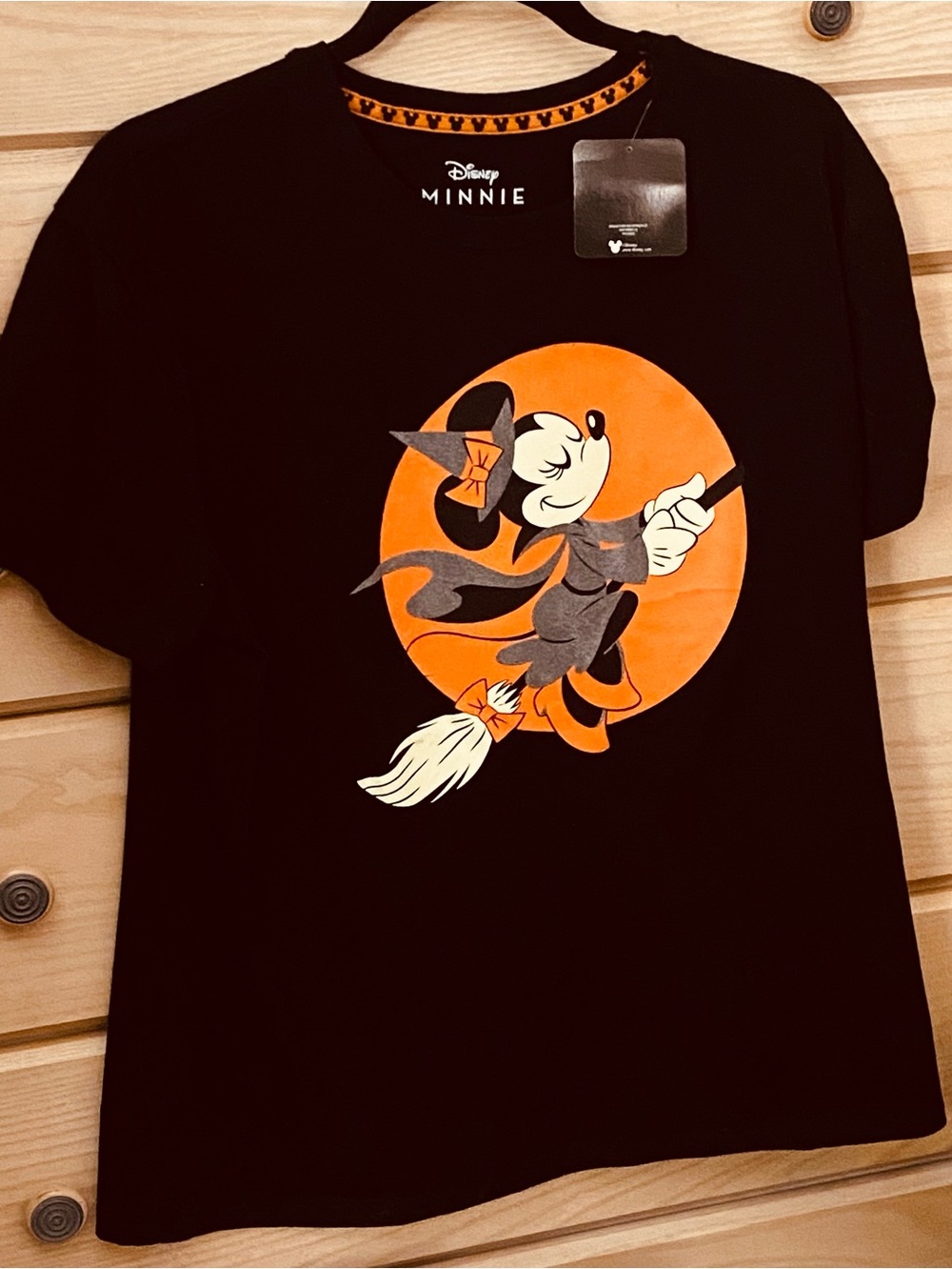 DISNEY MICKEY MOUSE Halloween T-Shirt Minnie Mouse Witch Broomstick NWT